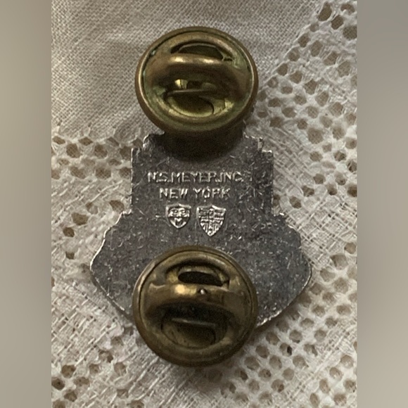 Vintage N.S. Meyer, INC Military Get The Message Through Navy Pin Lapel Pin - Picture 4 of 4